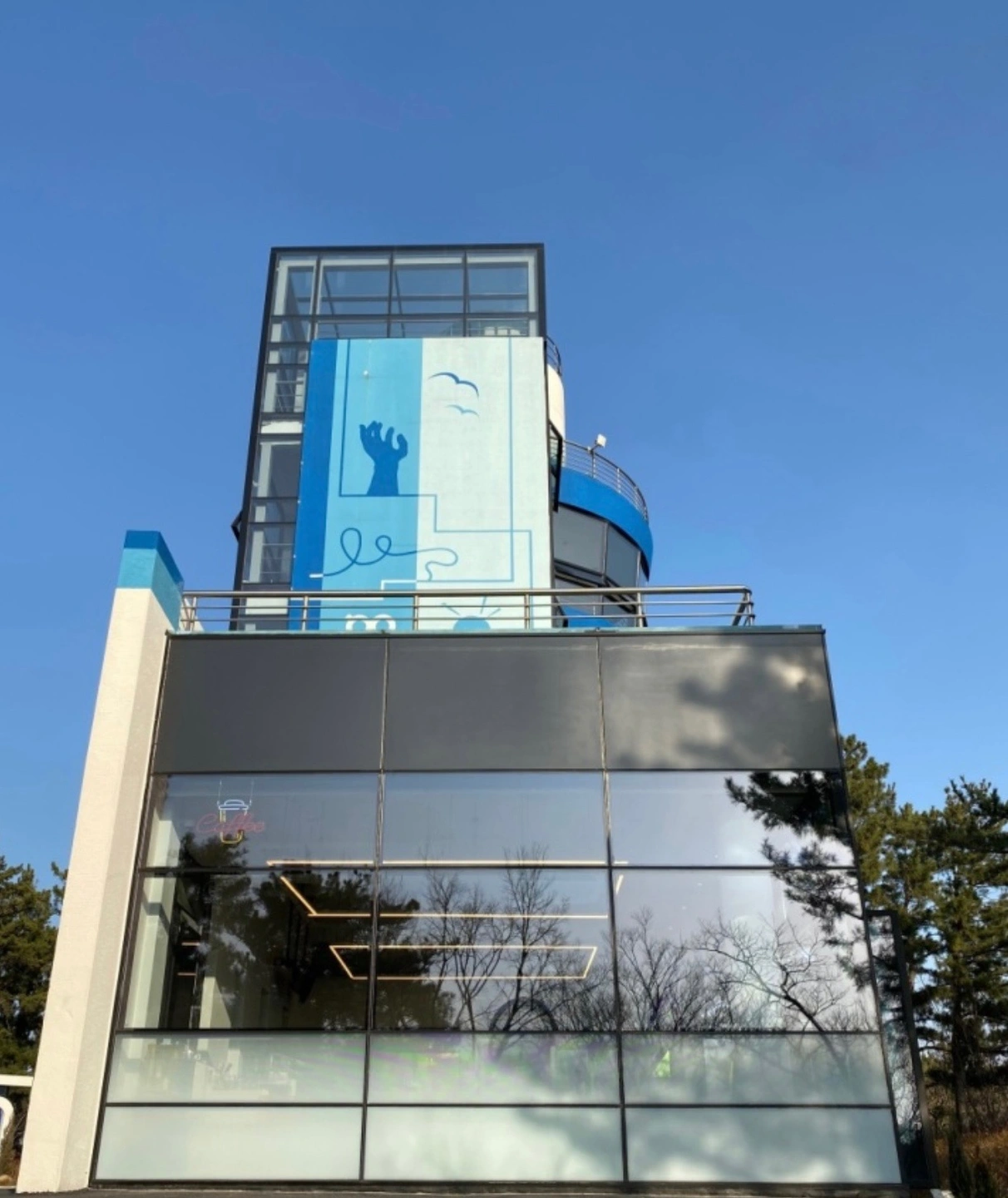 스페이스워크 옆 전망대 카페 주중(수,목)알바 구인