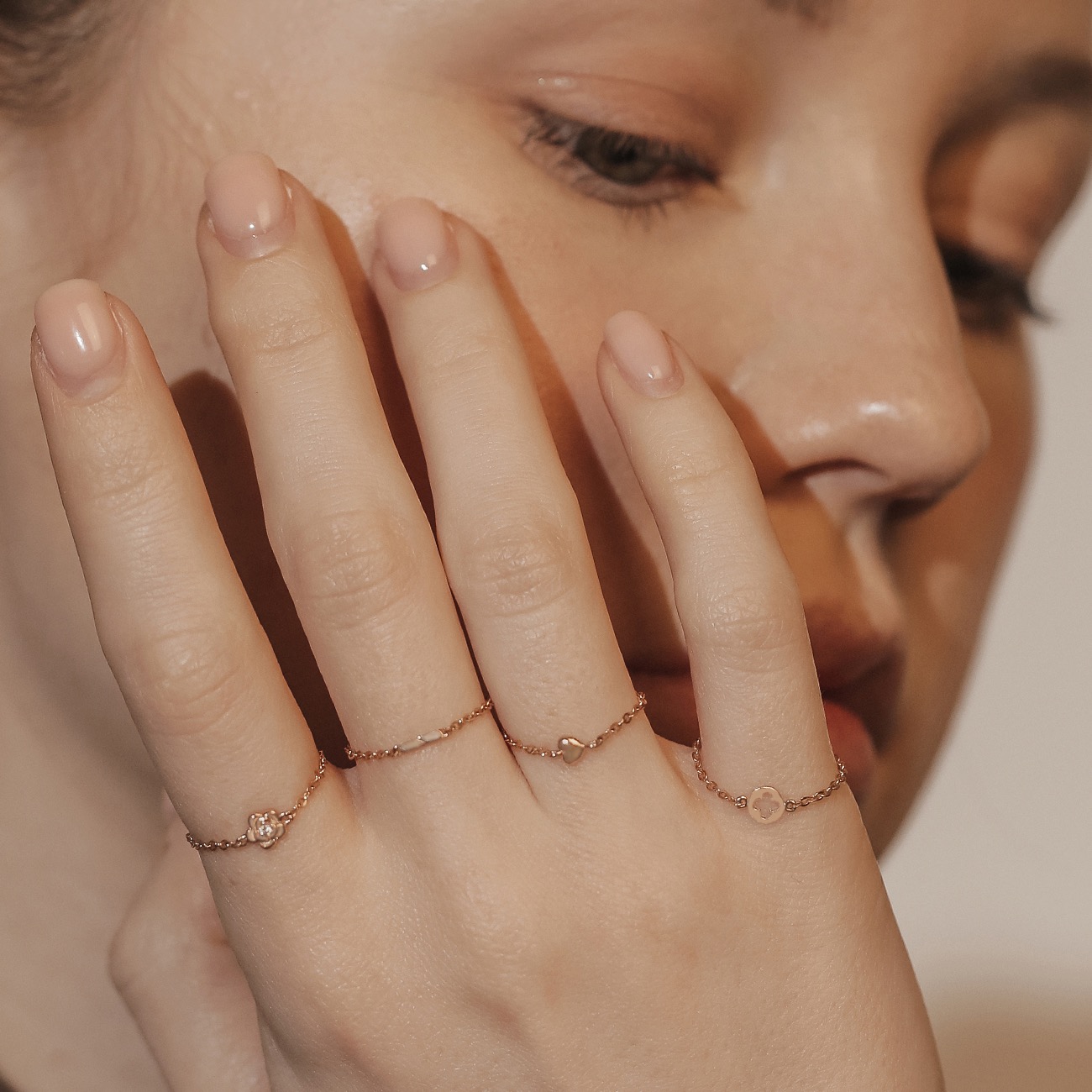 looking foreign jewelry model 서울특별시 용산구 용산동2가 당근알바