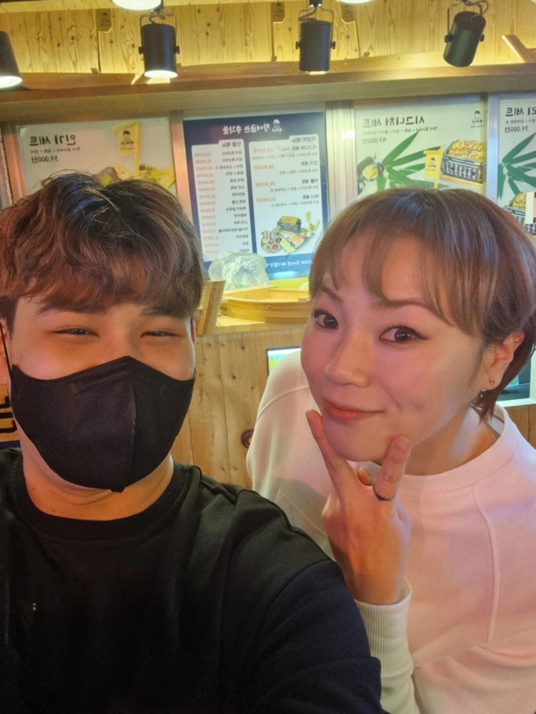 홀서빙 모집 합니다
