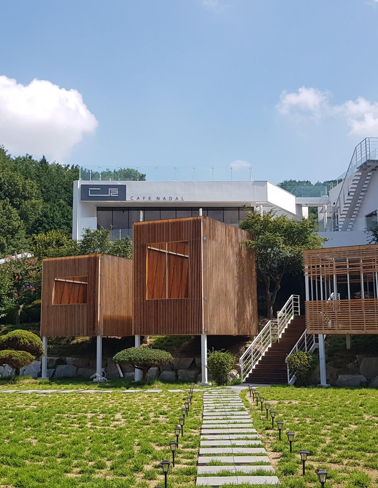카페 나달  (초보가능) 공고 썸네일