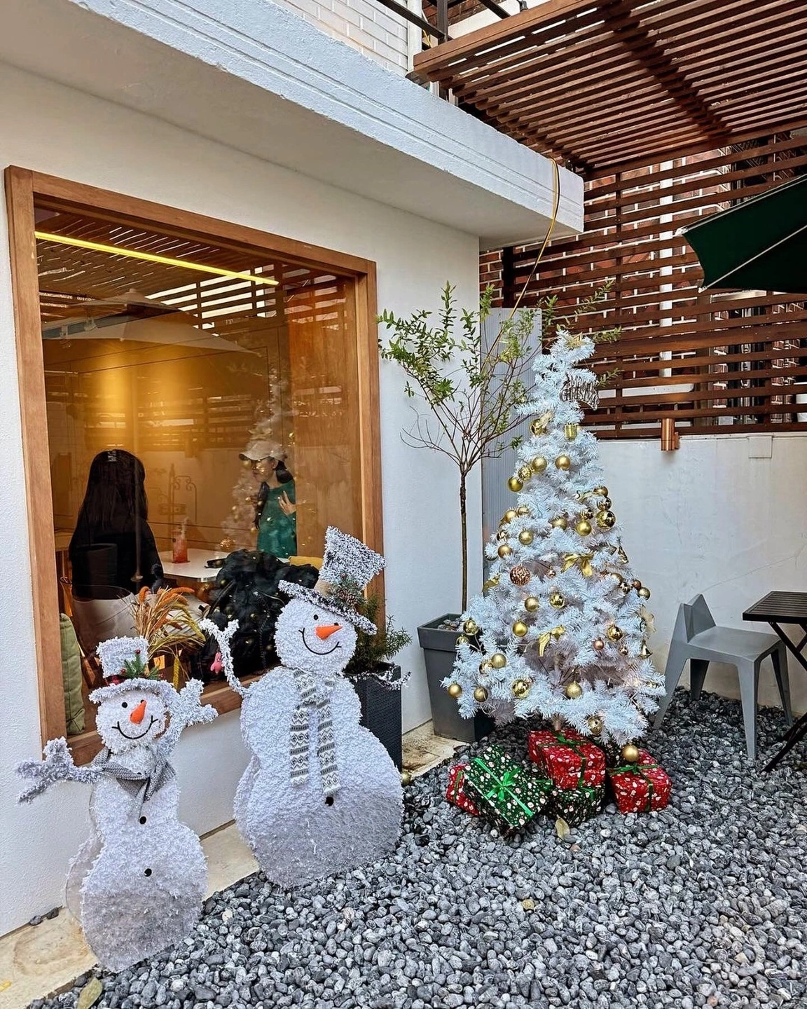 내일 11:30-10:30분 알바구함(당일지급)