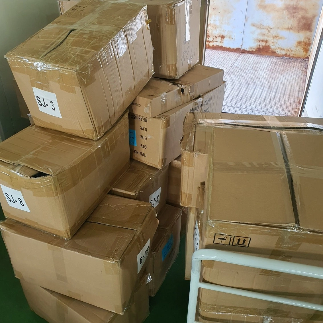 당일 창고이전 도와주실분 010 93975146