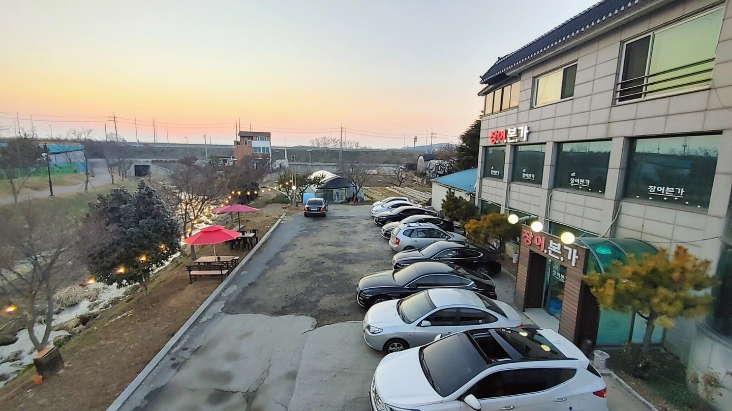 정규직원 채용.