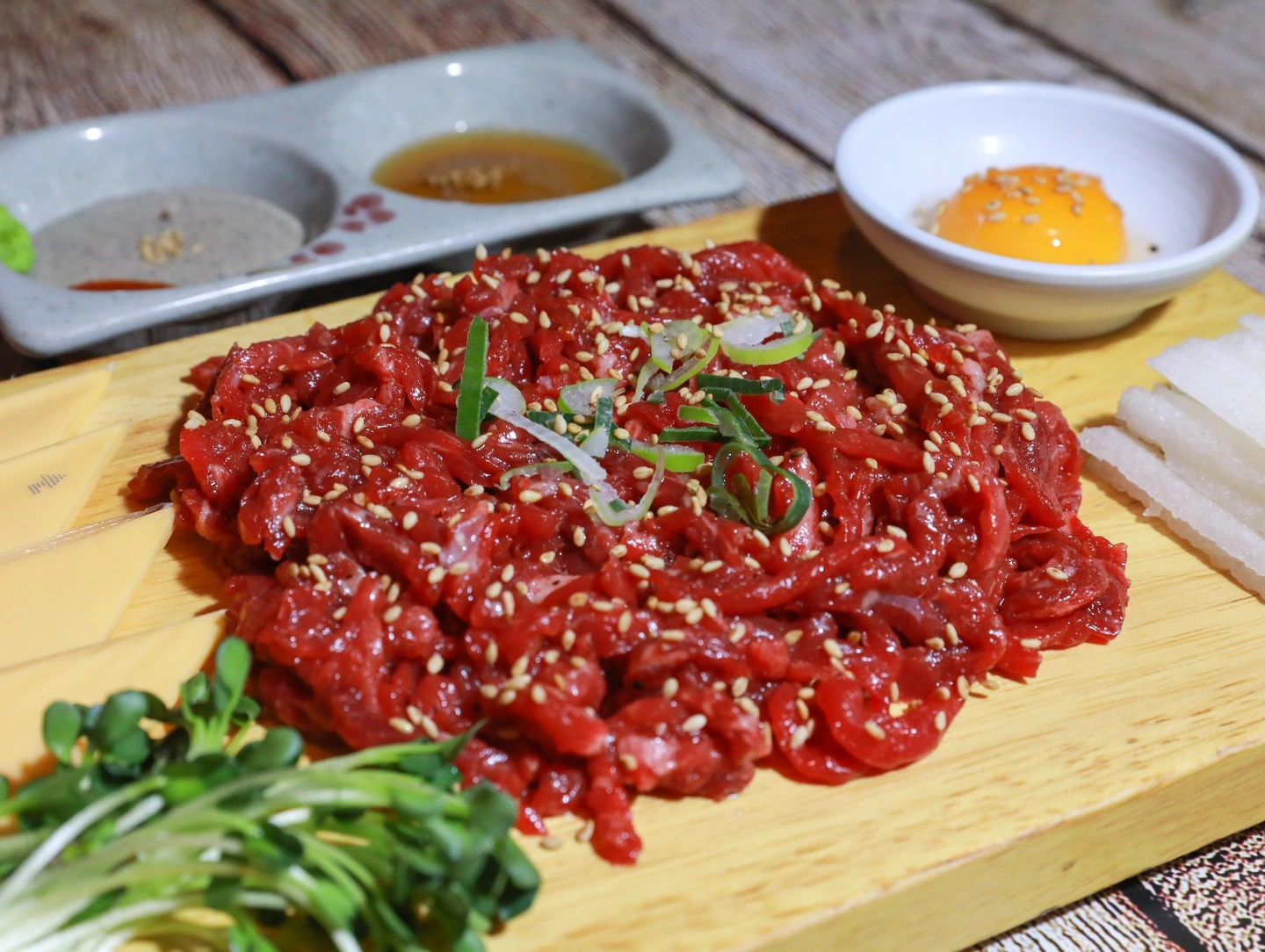 육회한참치 금토 알바생 구합니다.