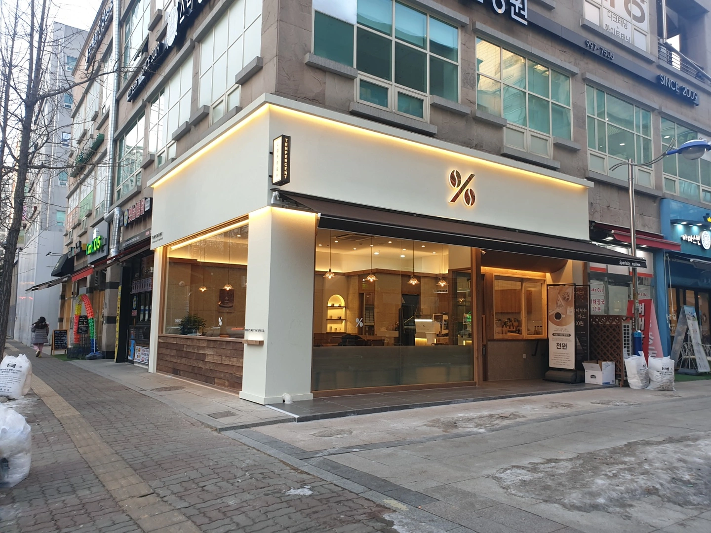 텐퍼센트 김포장기점에서 평일 미들 알바모집