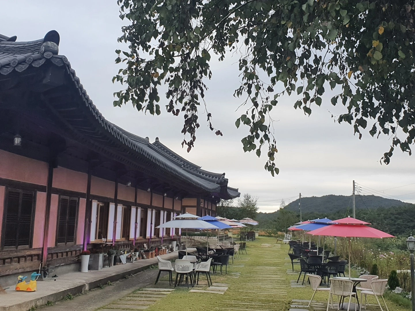 성실한 직원구해요~~