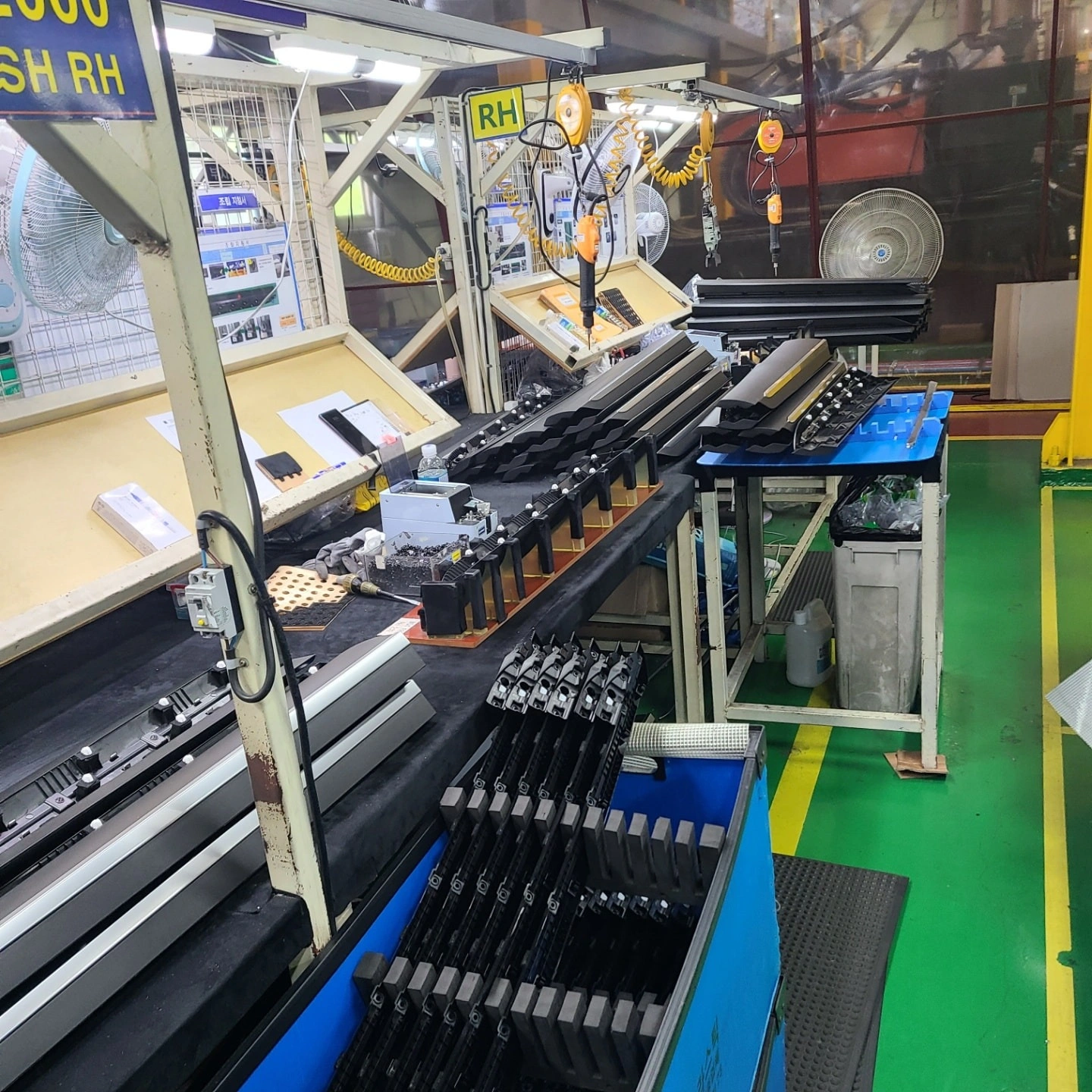 생산직 청소(플라스틱)자동차부품