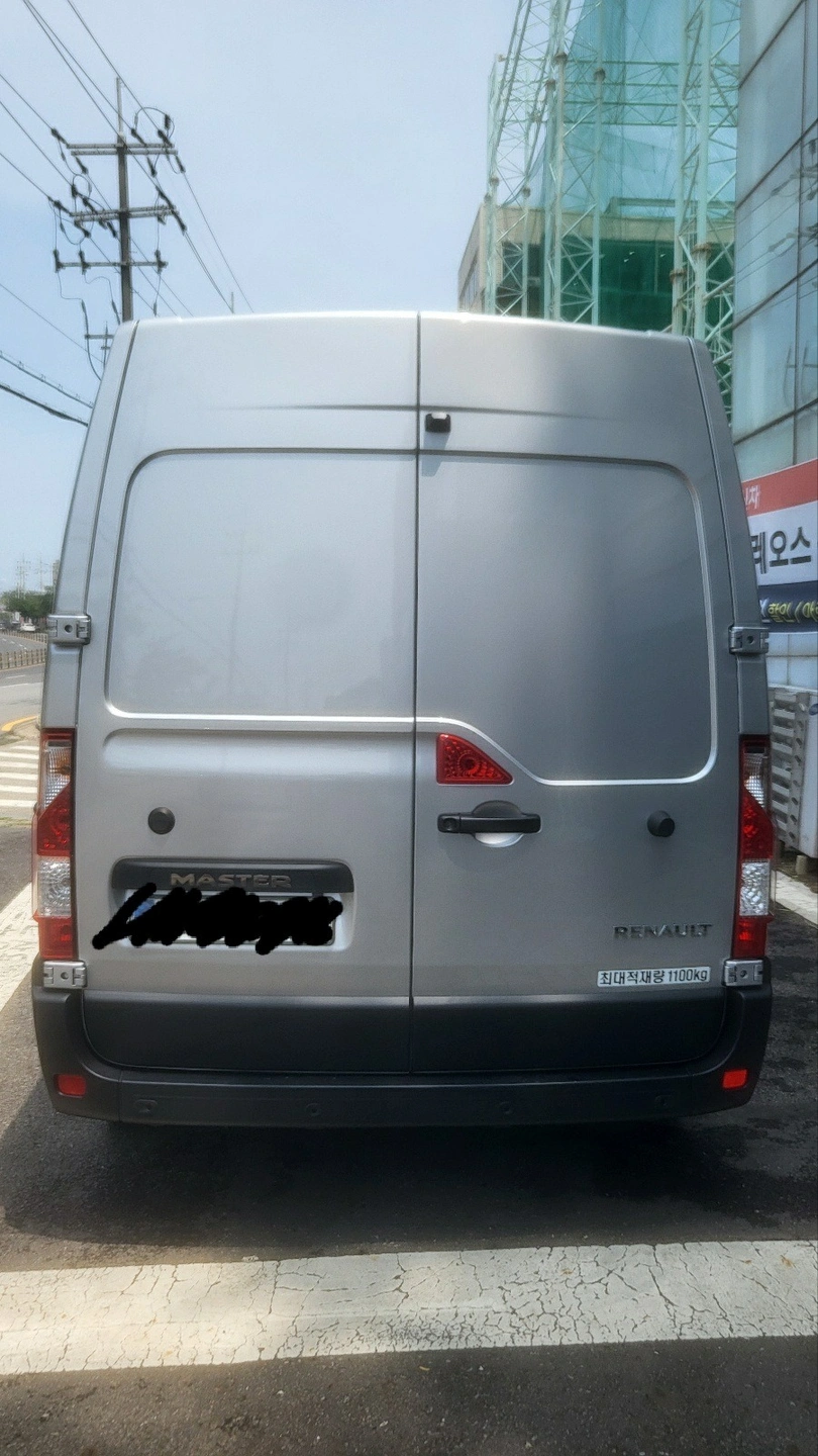 세탁공장 배송 기사님 구합니다!