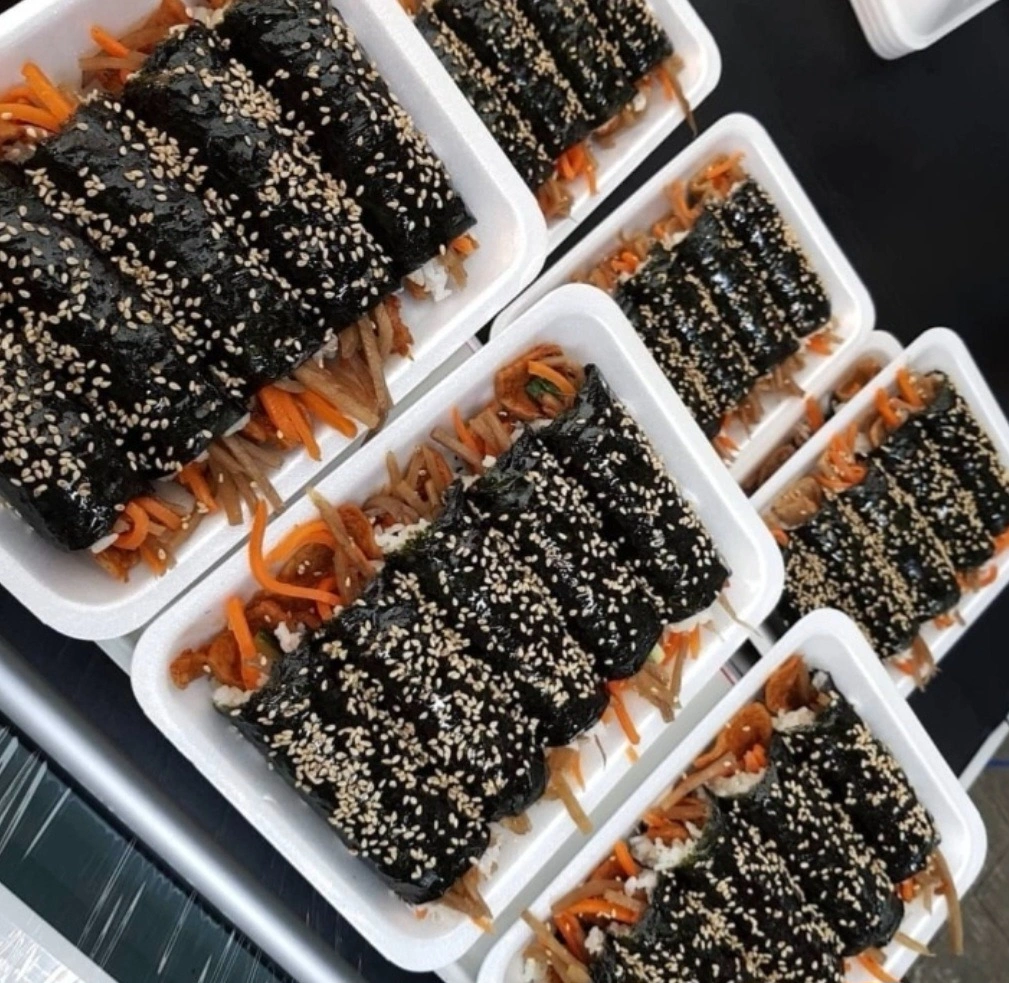 죽도시장 김밥매장 주말,공휴일 시급13,000원