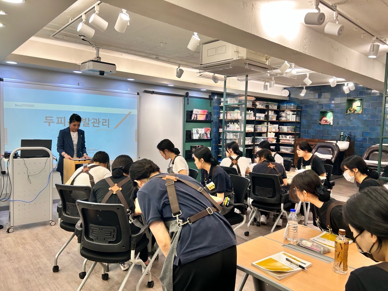 방배-내방 5분거리 교육과정 행정업무직 공고 썸네일