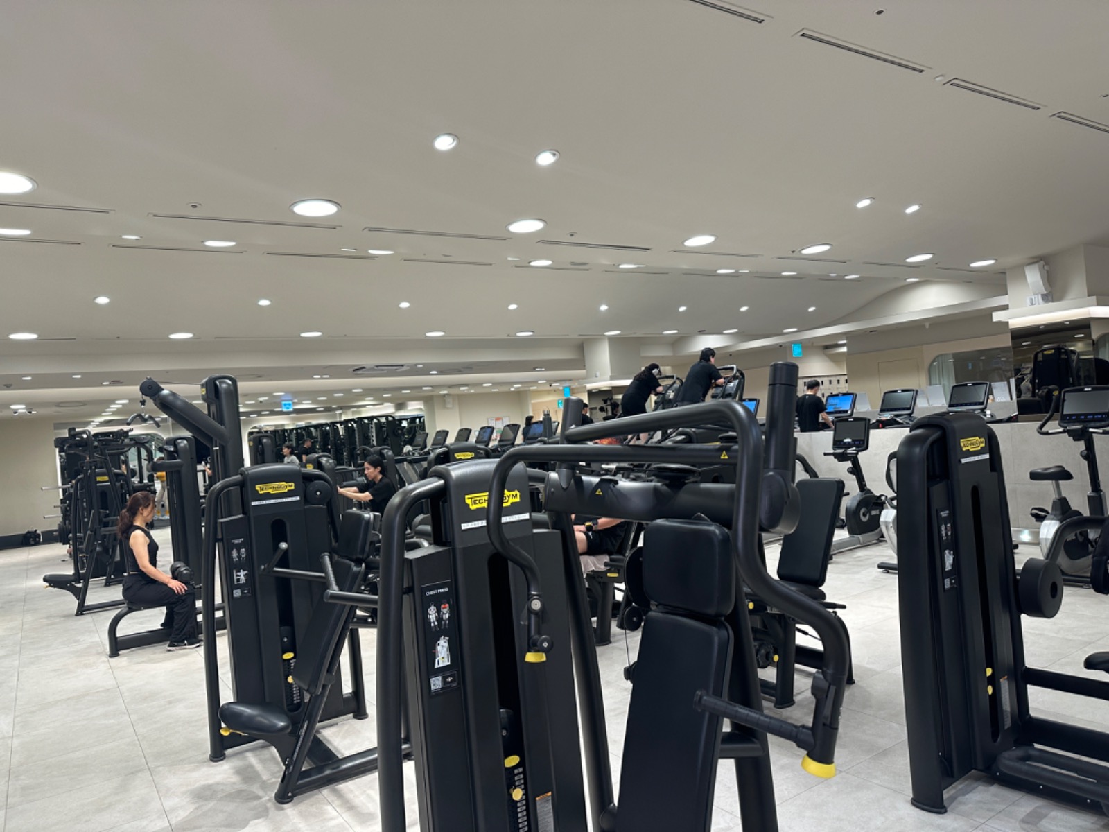리조트휘트니스 대전점 picture 1