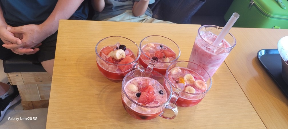 카페인시애틀 여수여문점 picture 1
