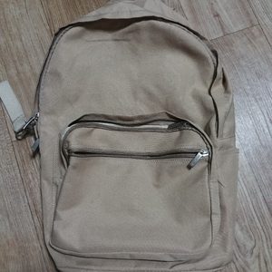 백팩 판매합니다.