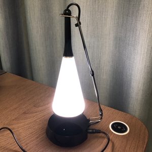 터치램프스피커(터치 LED, 스피커, 충전 후 무선가능)