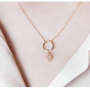 오연서 드림캐쳐 목걸이