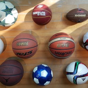 각종 공 일괄 판매합니다 (농구공, 축구공, 배구공, 미식축구공 등)