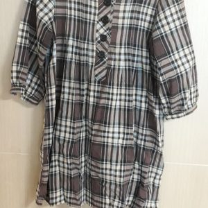 브라운 체크 롱셔츠ㅡ새옷