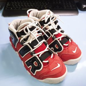nike 나이키 레이디스・유스 사이즈 NIKE AIR MORE UPTEMPO(바 씨티 레드x화이트x블랙)