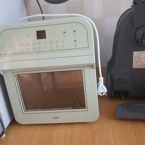 보토쿡에어 10L 에어프라이어 팝니다