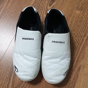 남녀공용 슈즈 줄넘기 운동화, 태권도 운동화