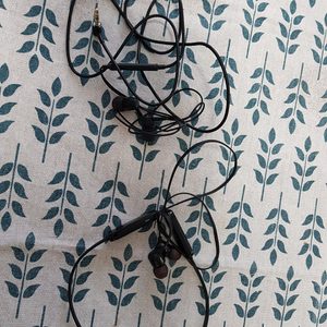 JBL T110BT 블루투스 이어폰, 소니 이어폰 일괄 팝니다.