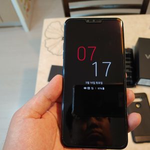 sk v40 블루 s급 선약가능 팝니다
