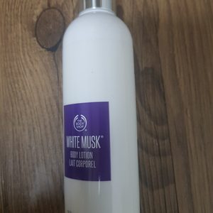 (미개봉 새상품)더바디샵 화이트머스크 바디로션(가격더내림)