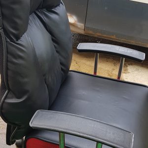 pc의자 사용하지 않아서 판매합니다