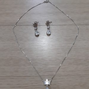 목걸이,귀걸이,팔찌