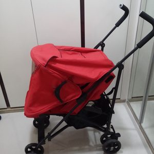 휴대용 절충형 유모차