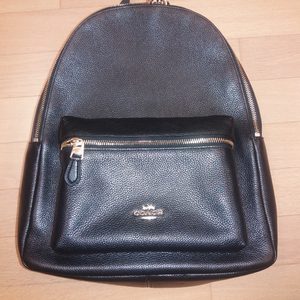COACH 페블레더 찰리백팩(f 38289)