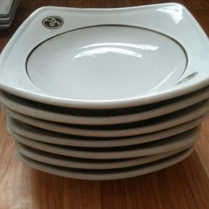 사기그릇 접시 식당 음식점 업소 횟집 집들이 접대