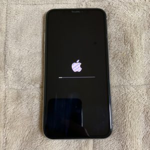 아이폰X 실버 64GB 판매합니다.