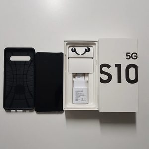 SKT(3사호환가능) 갤럭시 S10 5G 256GB 마제스틱 블랙 풀박스 판매합니다.