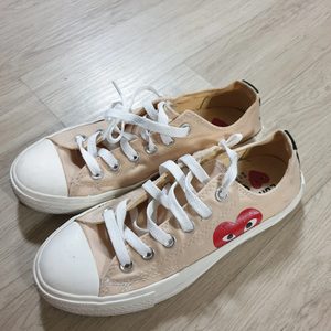 꼼데가르송 컨버스 240