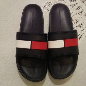 타미힐피거 슬리퍼.새상품.