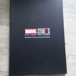마블10주년포스터