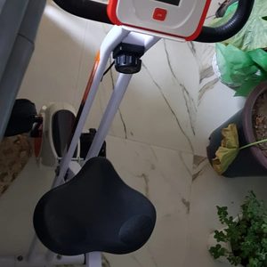 이고진 실내자전거 헬스자전거