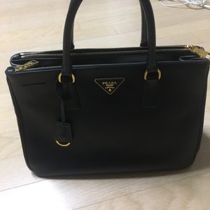 프라다 사피아노 정품 백