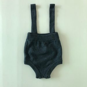 베이비 니트멜빵블루머 아기니트슈트 멜빵슈트