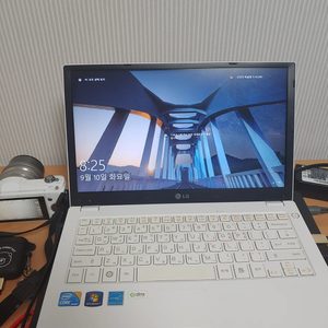 LG 흰색 노트북 i5 사무용 완전가벼움