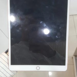 아이패드프로2 10.5 256기가 로즈골드 판매합니다