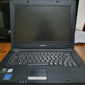 도시바 새틀라이트 L30 노트북