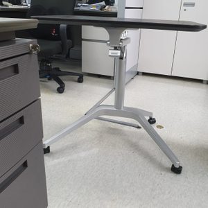 높낮이조절책상 스탠딩책상 노트북책상