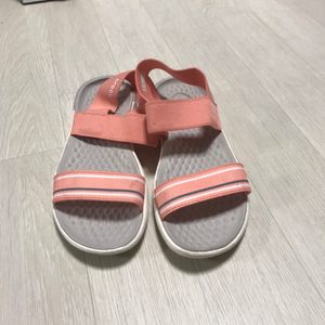 신발사세용❤ 크록스 샌들입니당 235~240