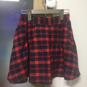 체크무늬 밴딩 플레어스커트