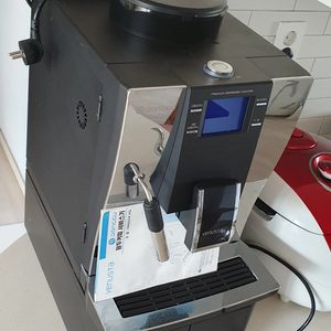 커피 메이커 커피머신 베누스타 hq