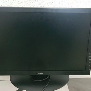 24인치 같은 22인치 모니터 팝니다(CHIMEI 22인치 모니터)