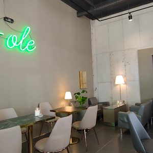 C-OLE cafe