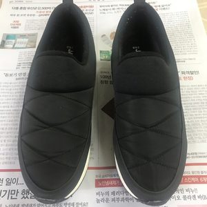 패딩방한슬립온 신발 250사이즈